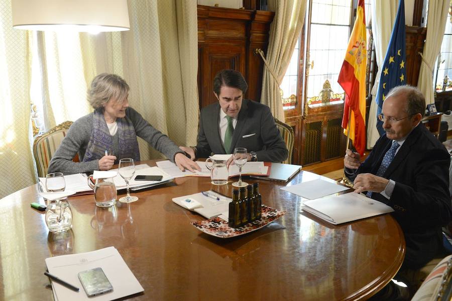 Fotos: Tejerina y Quiñones mantienen una reunión