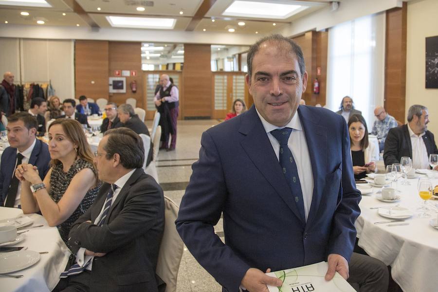 Fotos: El presidente Nacional de ATA participa en el Foro Económico de El Norte de Castilla