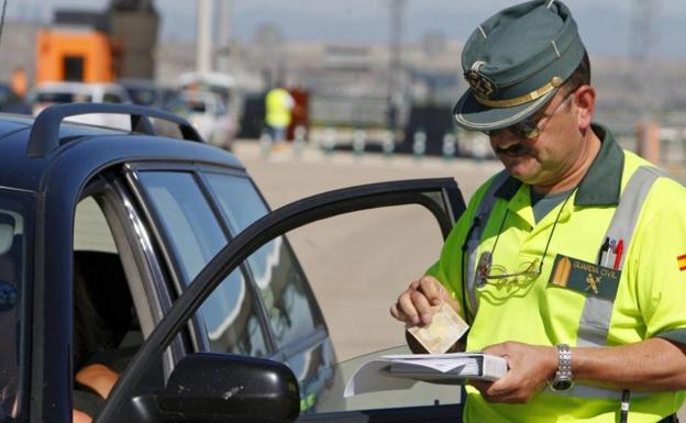 Así son los controles que la DGT hace esta semana. ¿Dónde se ponen?