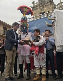 Imagen secundaria 2 - El Carnaval se celebra en Astorga.