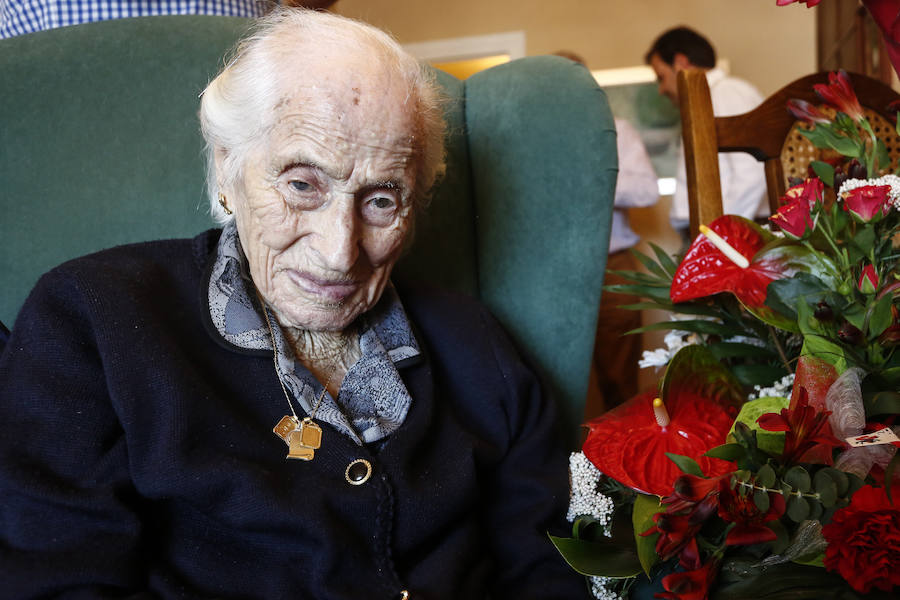 Fotos: Áurea Álvarez cumple 109 años