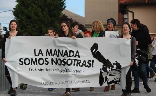 Imagen. Miles de personas se manifiestan en España. 