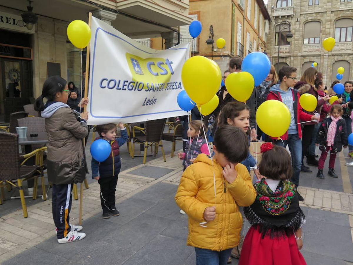Fotos: Suelta de globos del Colegio Santa Teresa