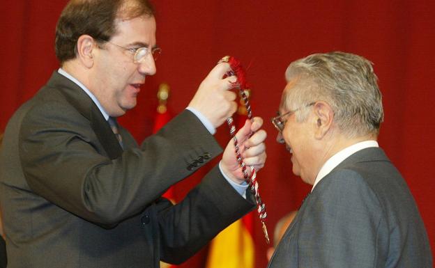 Nora, en el momento de recibir el Premio de las Letras de Castilla y León,