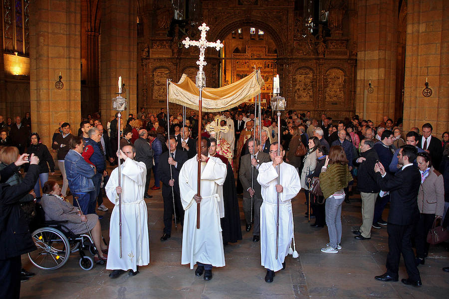 Fotos: La Cruz de Liébana llega a León