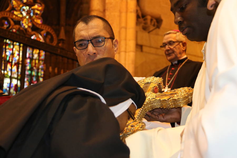 Fotos: La Cruz de Liébana llega a León