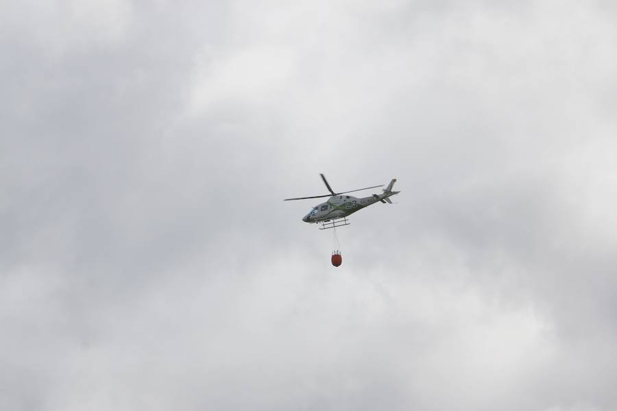 Fotos: Incendio en Ambasaguas