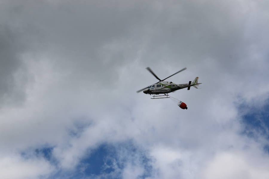 Fotos: Incendio en Ambasaguas