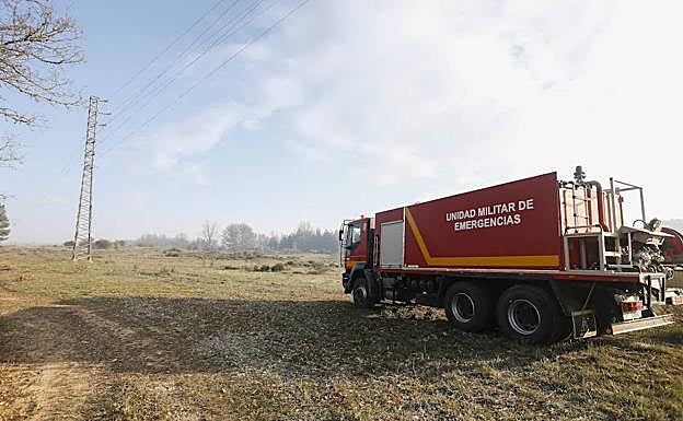 Imagen principal - Diversos detalles del incendio. 