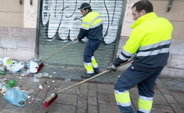 El Ayuntamiento contará con 28 nuevos peones de limpieza.