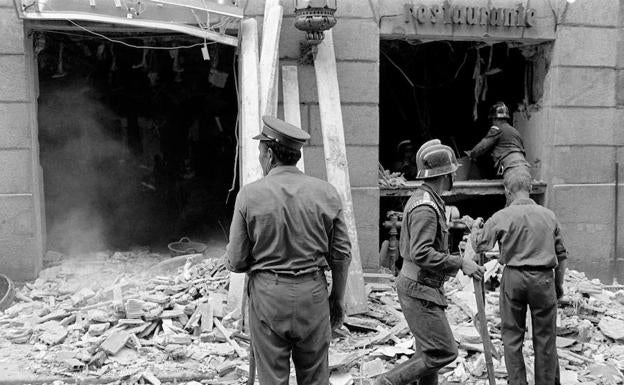 Estado en el que quedó la cafetería Rolando, después de la explosión en 1974. 