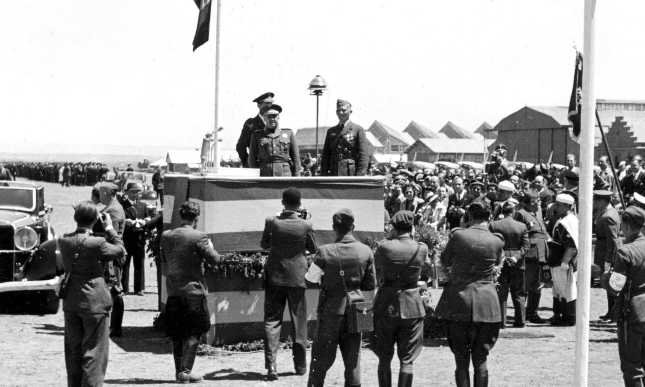 El 22 de mayo de 1939 los soldados alemanes de la Legión Cóndor se retiraban de la península y lo hacían desde León | Coincidiendo con el aniversario salen a la luz fotos inéditas recuperadas por el coleccionista leonés José Luis García Maraña