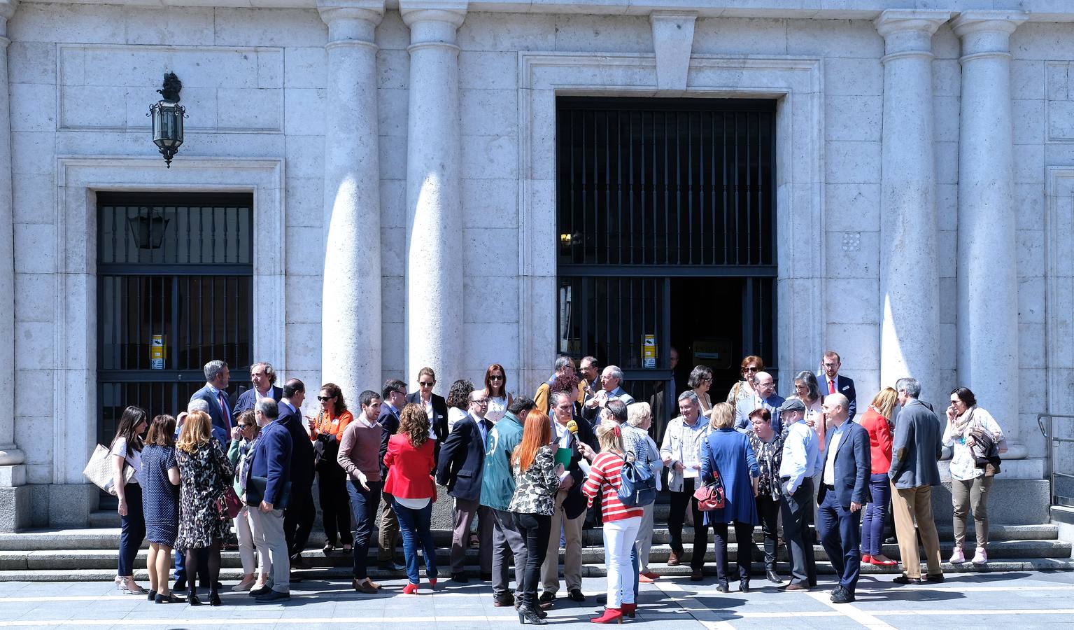 La mayoría de los 303 jueces y 124 fiscales de Castilla y León se han plantado hoy en una huelga histórica convocada por todas sus asociaciones profesionales, ante lo que definen de «autismo» de los políticos respecto de sus reivindicaciones