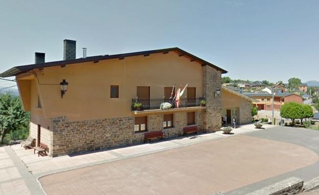 Imagen del ayuntamiento de Berlanga del Bierzo.