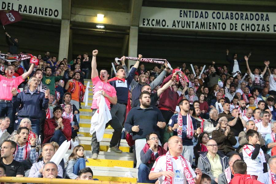 Las mejores imágenes del Cultural - Oviedo III