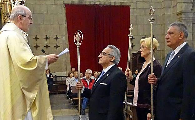 Misa para nombrar al nuevo presidente.