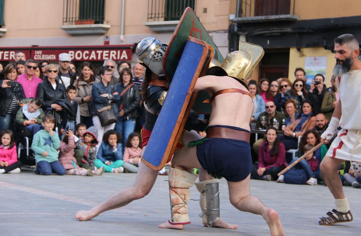 Fotos: El &#039;anfiteatro&#039; de León acoge los combates de la época romana