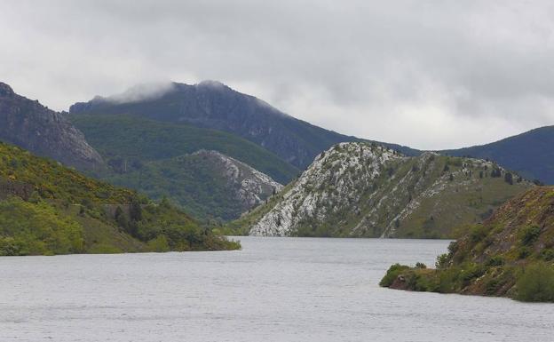 Galería. Estado del embalse de Barrios de Luna.