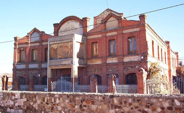Edificio de La Rosario.