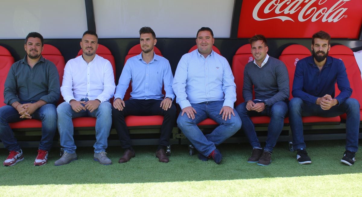 Fotos: Víctor Cea es presentado como nuevo entrenador de la Cultural