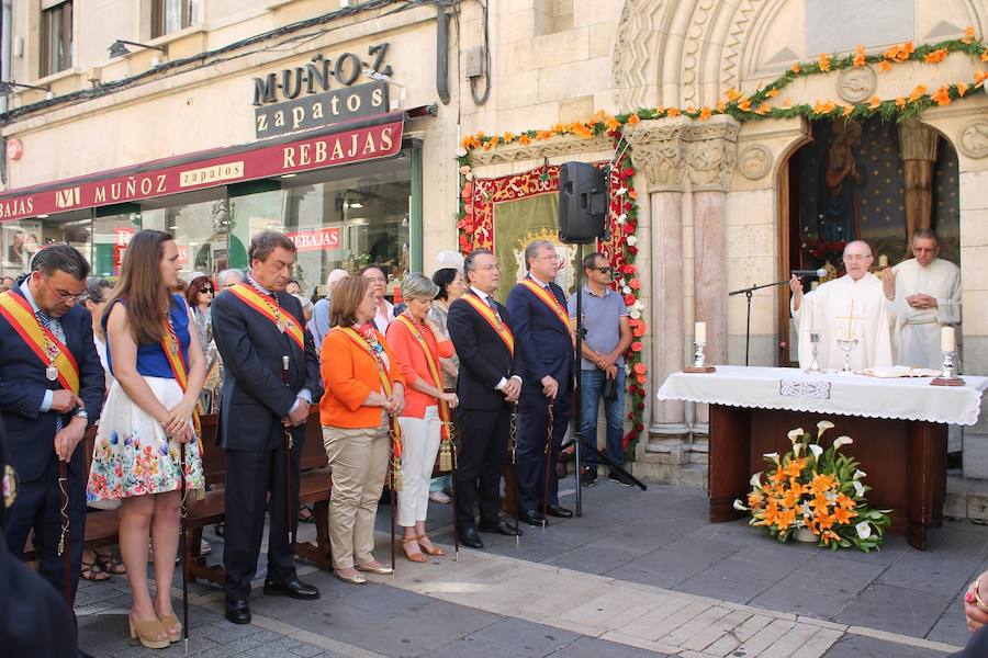 Fotos: Tradicional misa en honor a San Juan
