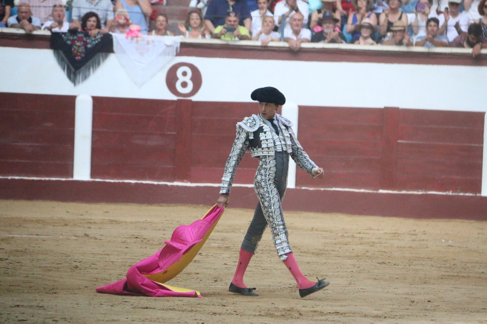 Fotos: Corrida del día  de San Juan, Morante, Manzanares, Talavante y Roca Rey