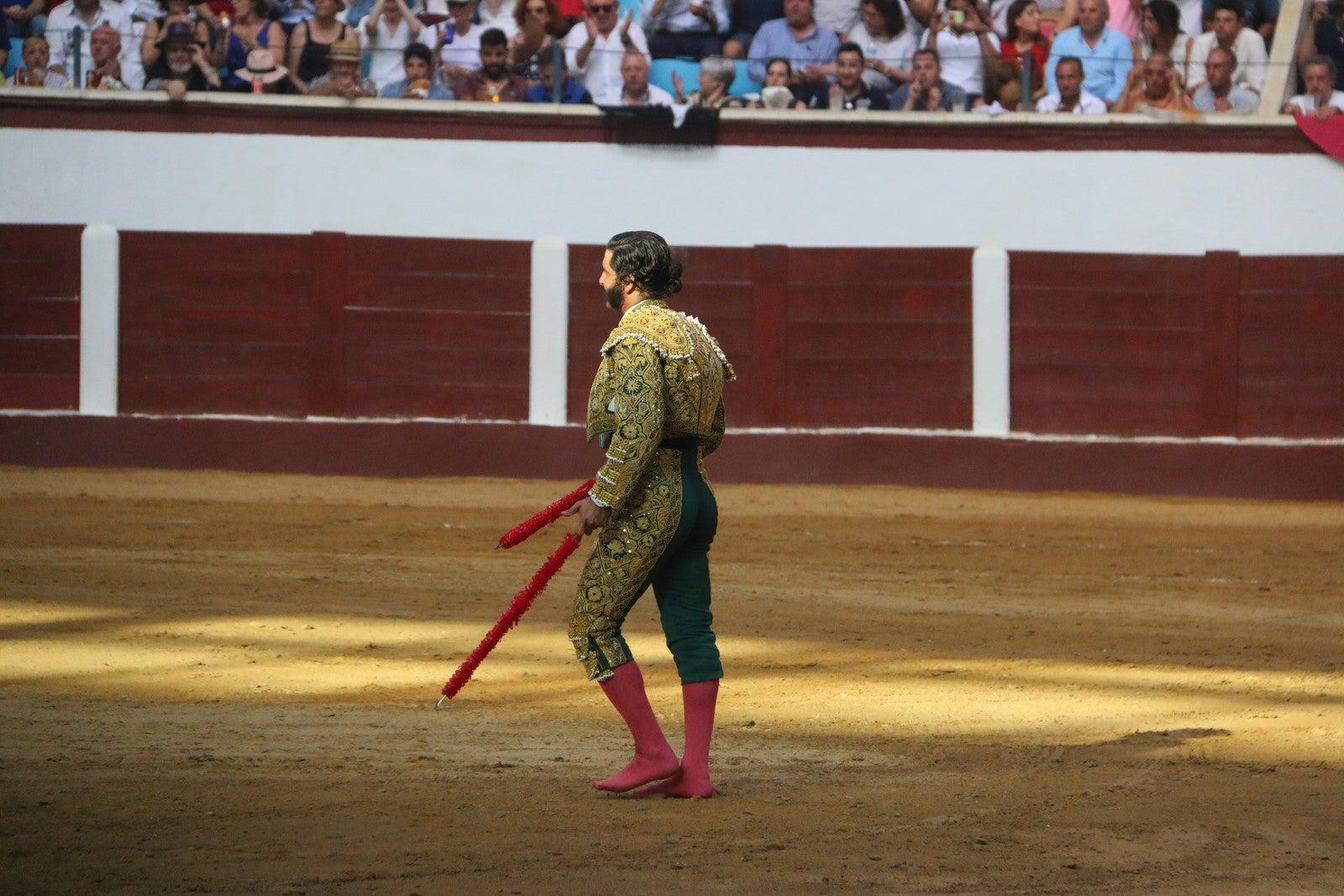 Fotos: Corrida del día  de San Juan, Morante, Manzanares, Talavante y Roca Rey