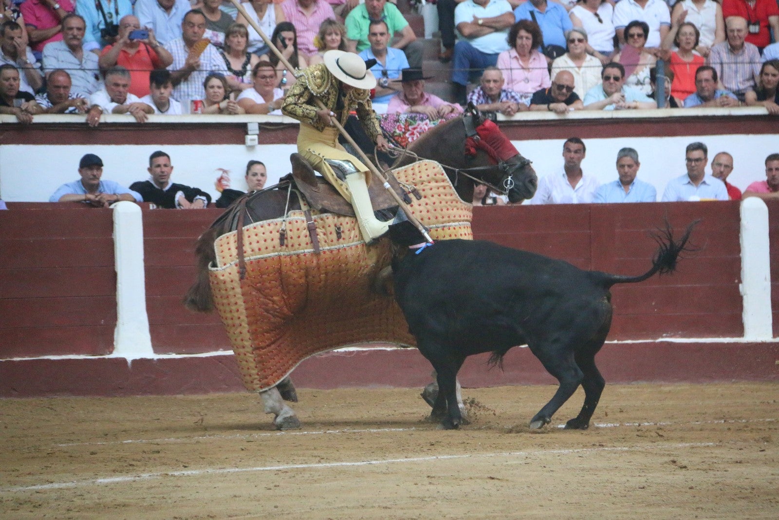 Fotos: Corrida del día  de San Juan, Morante, Manzanares, Talavante y Roca Rey