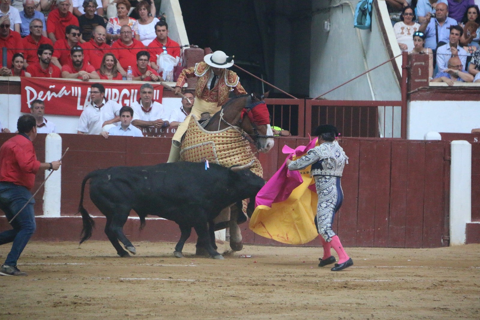 Fotos: Corrida del día  de San Juan, Morante, Manzanares, Talavante y Roca Rey