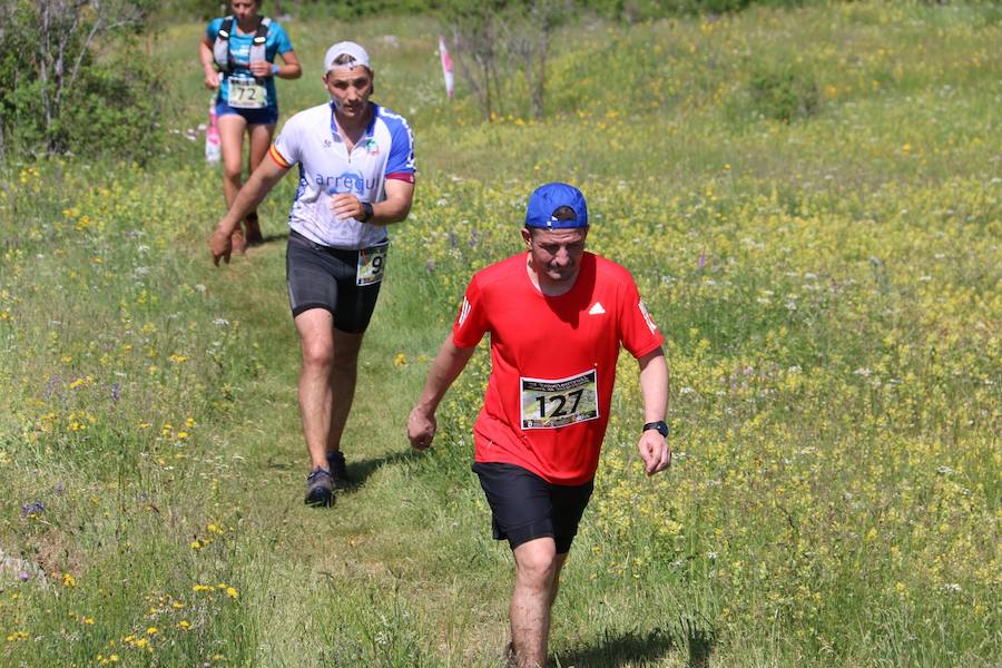 Primera prueba de la Copa Diputación de Trail 2018 que se celebra en el entrono de la localidad de Valporquero adentrandose en la cueva para recorrerla durante 400mts