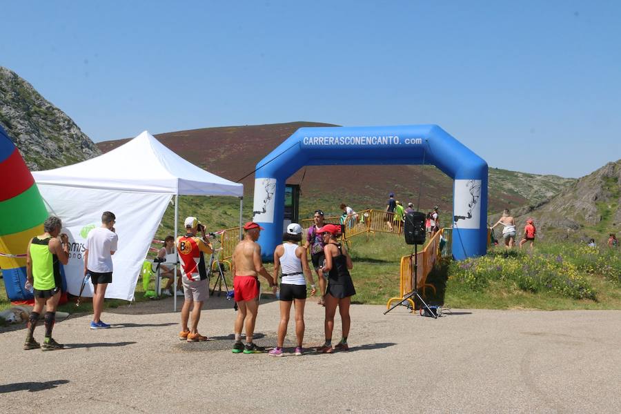 Primera prueba de la Copa Diputación de Trail 2018 que se celebra en el entrono de la localidad de Valporquero adentrandose en la cueva para recorrerla durante 400mts