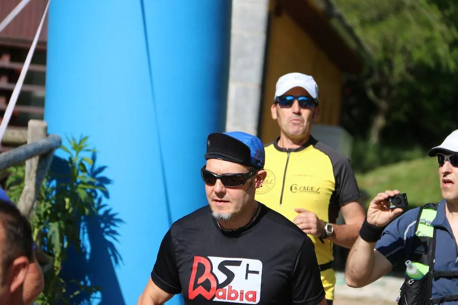 Primera prueba de la Copa Diputación de Trail 2018 que se celebra en el entrono de la localidad de Valporquero adentrandose en la cueva para recorrerla durante 400mts