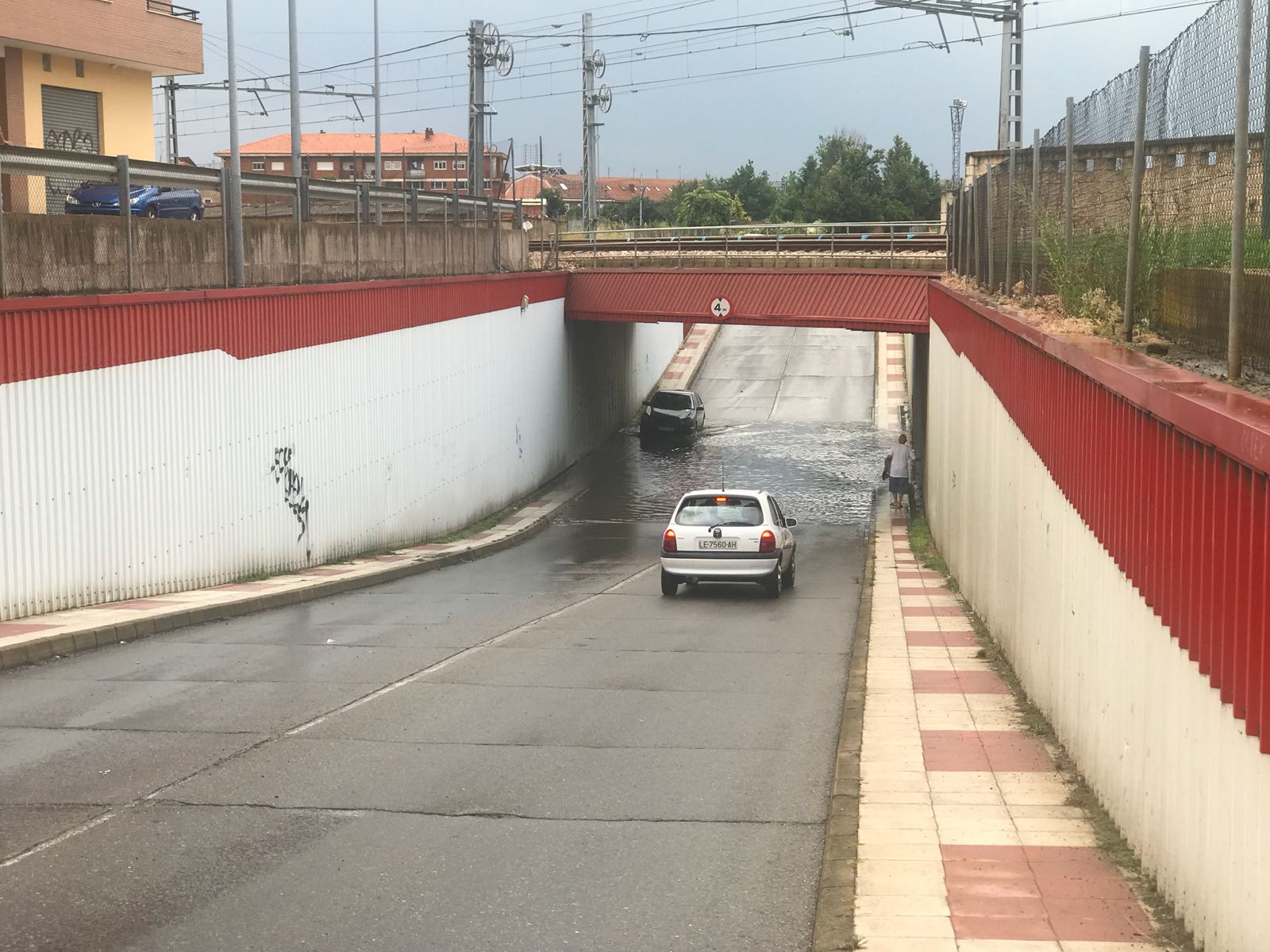 Fotos: Una gran tormenta sorprende a León y a su alfoz