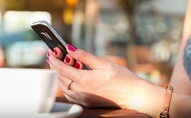 Descubre si estás pagando sin saberlo por SMS Premium: así puedes evitarlo