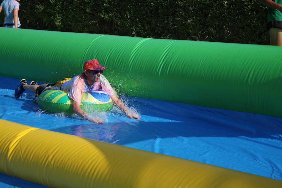 Fotos: La Color Party de La Virgen del Camino celebra su cuarta edición