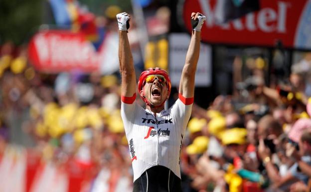 Degenkolb celebra su victoria. 