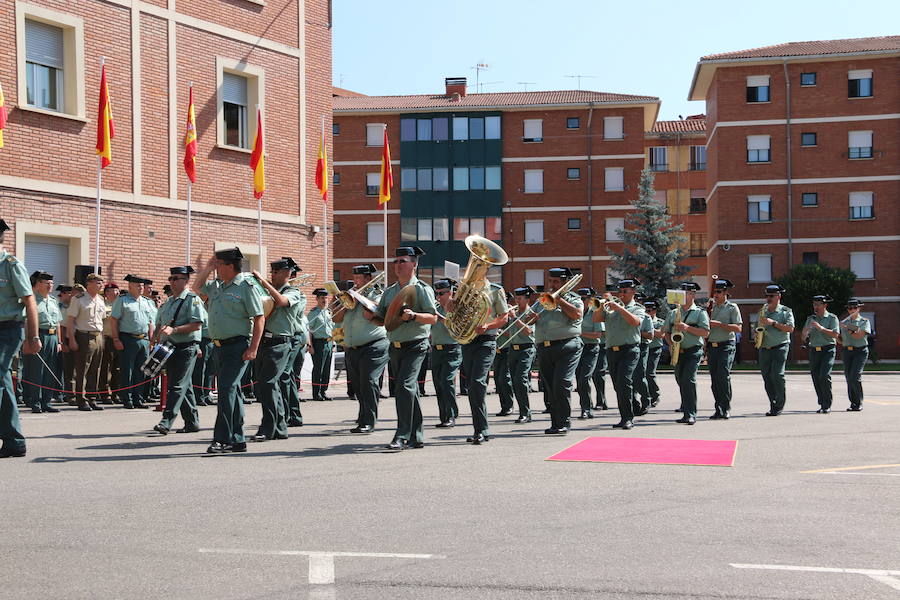Fotos: Toma de posesión del nuevo jefe de la XII Zona de la Guardia Civil de Castilla y León