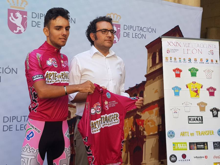 Fotos: Presentación de la Vuelta a León