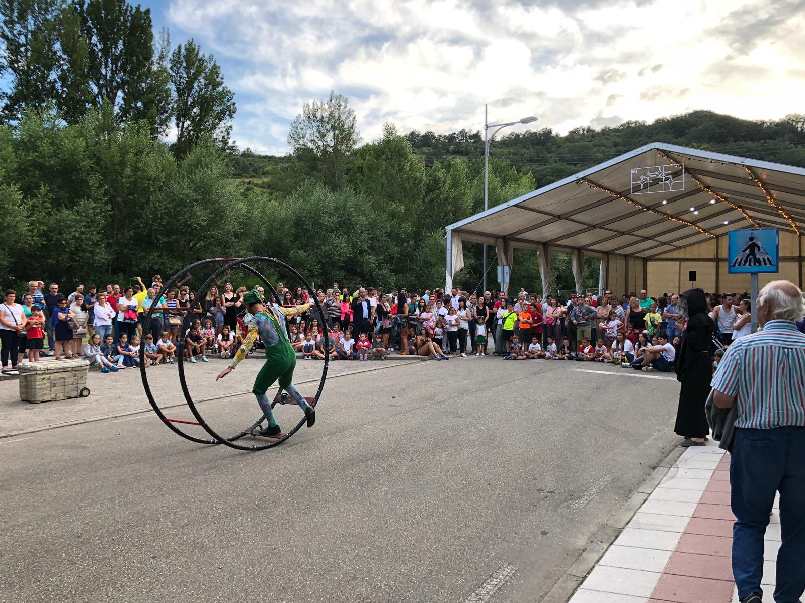 Fotos: Pola ya está en fiestas