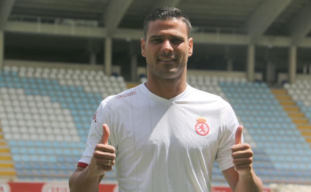 Aridane Santana, en su presentación como jugador de la Cultural.