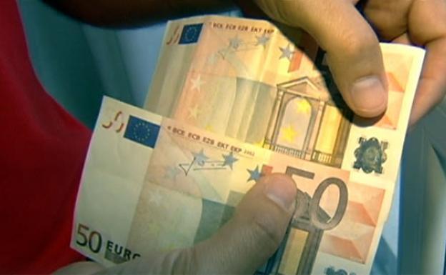 Imagen de un billete falso de 50 euros.
