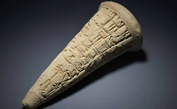 Un cono sumerio que devolverá el Museo Británico. 