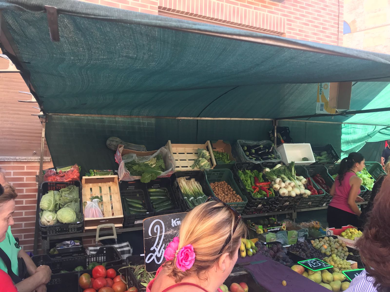 Fotos: Jueves de mercado en Valencia de Don Juan