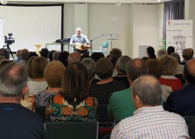 Imagen secundaria 1 - Miguel Ángel García y Ángel Casado protagonizan el XV Festival de Rabel Leonés de Villarejo de Órbigo
