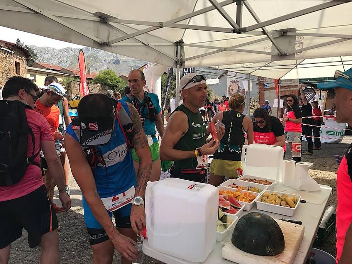 Fotos: Las mejores imágenes del Trail Villafeide 2018