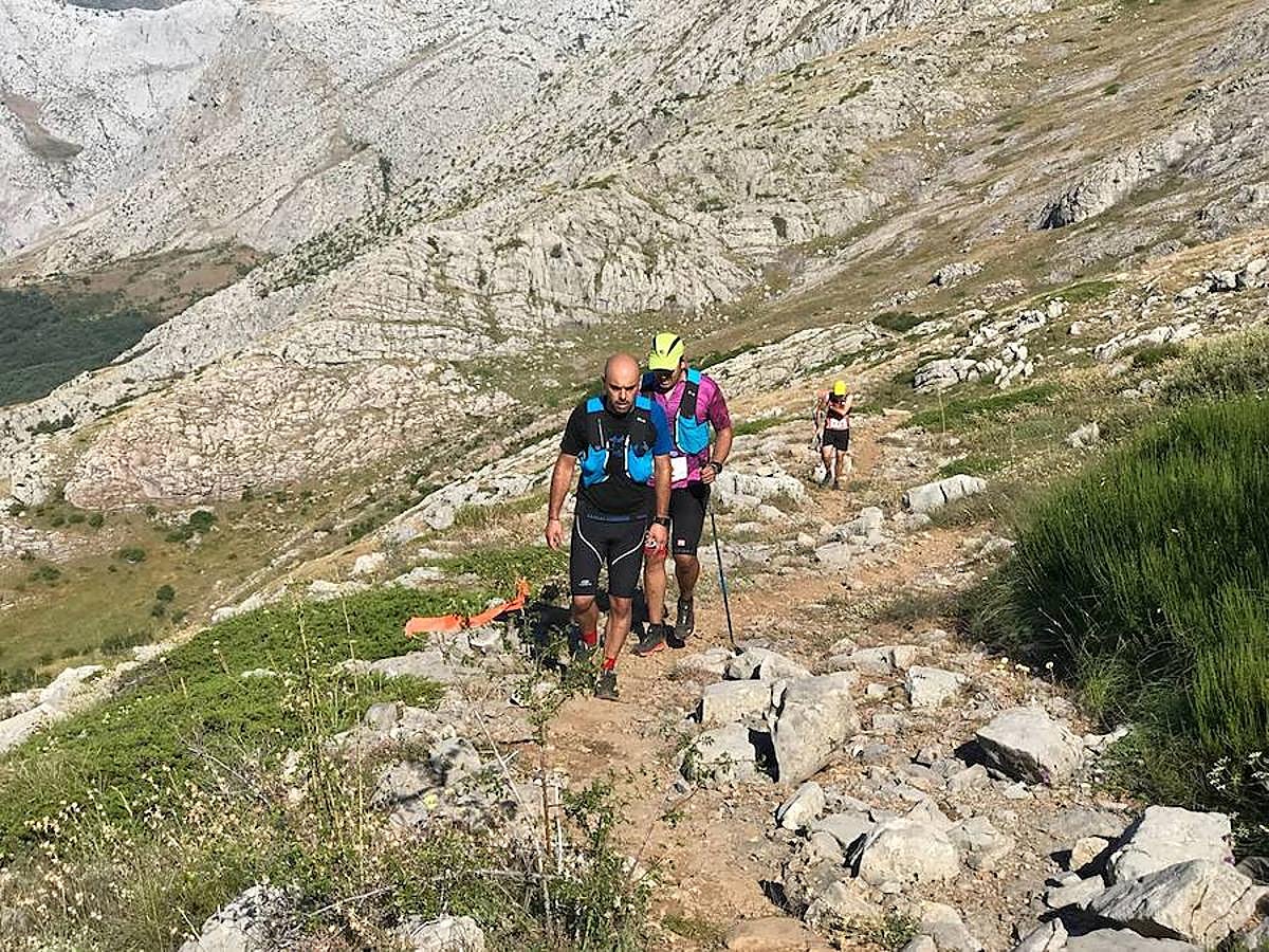 Fotos: Las mejores imágenes del Trail Villafeide 2018