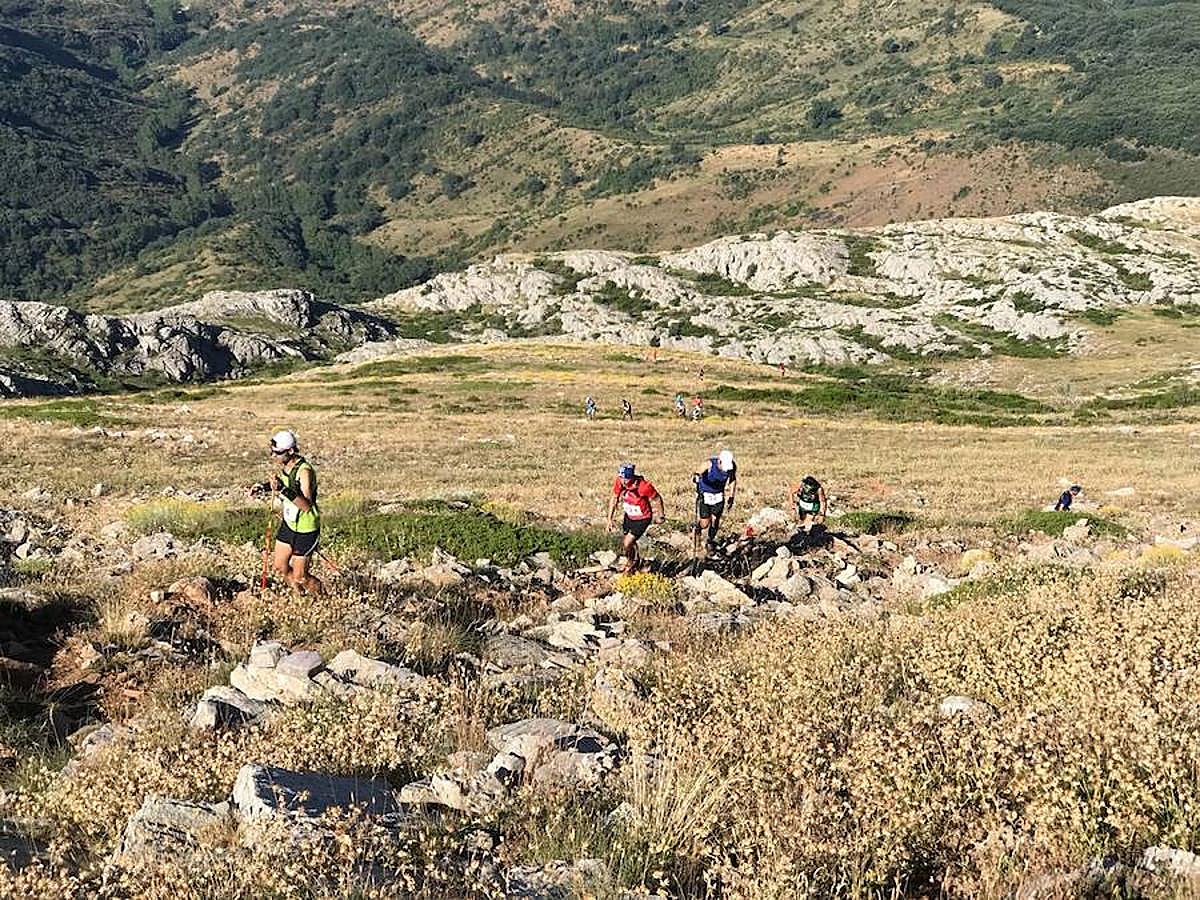 Fotos: Las mejores imágenes del Trail Villafeide 2018