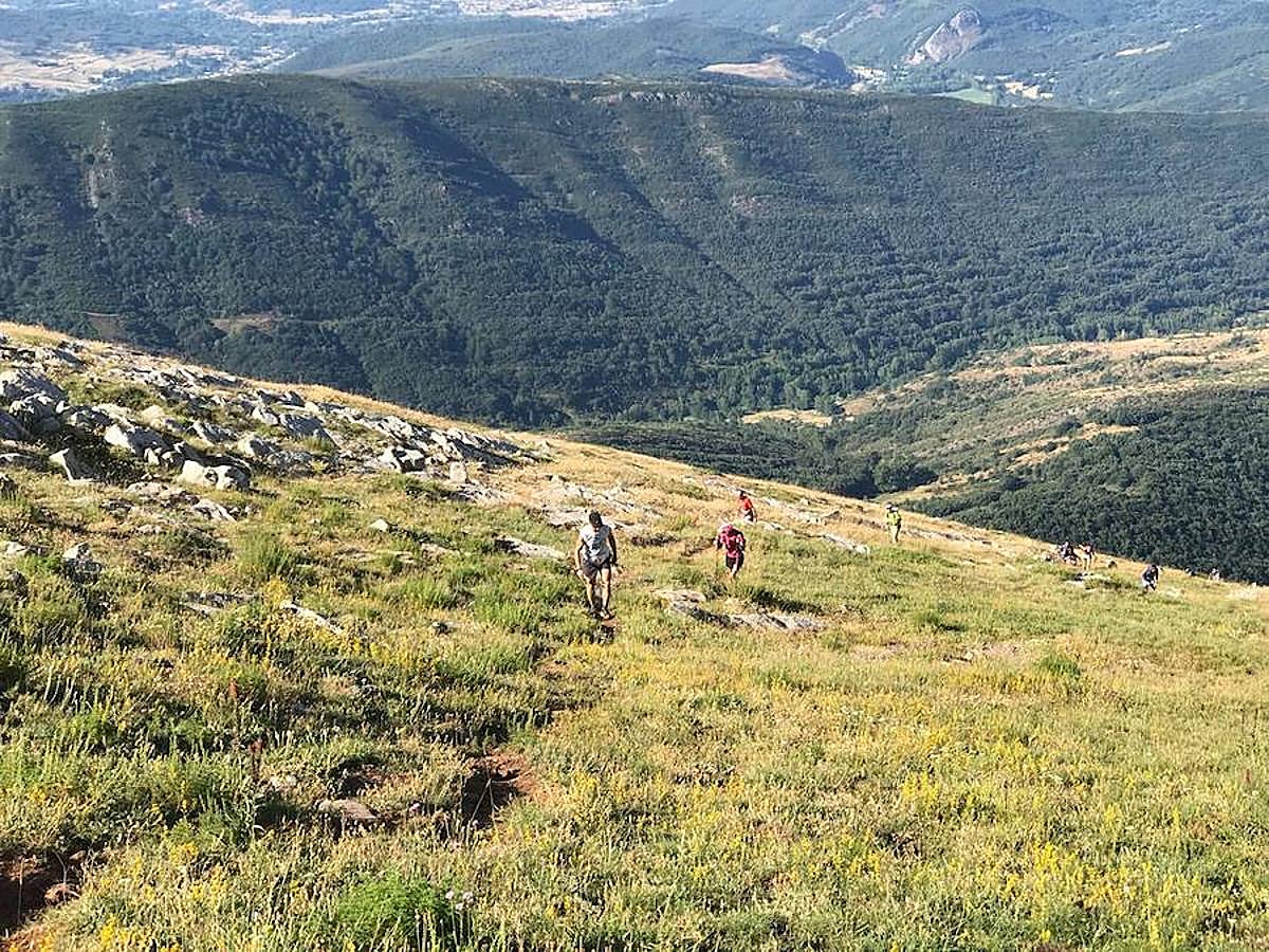 Fotos: Las mejores imágenes del Trail Villafeide 2018