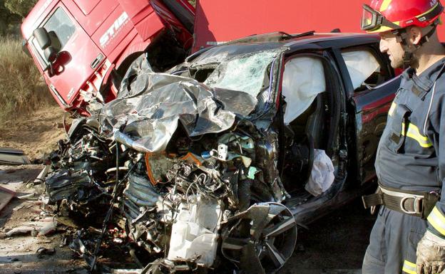 Imagen de uno de los últimos accidentes mortales en las carreteras de la comunidad.