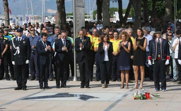 Cambrils recuerda a las víctimas del 17-A